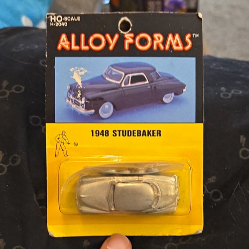 Alloy forms scale 1948 - ho,